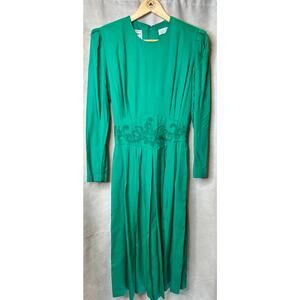 Vintage Karin Stevens Petites Green Smocked Waist Midi Dress Size 8